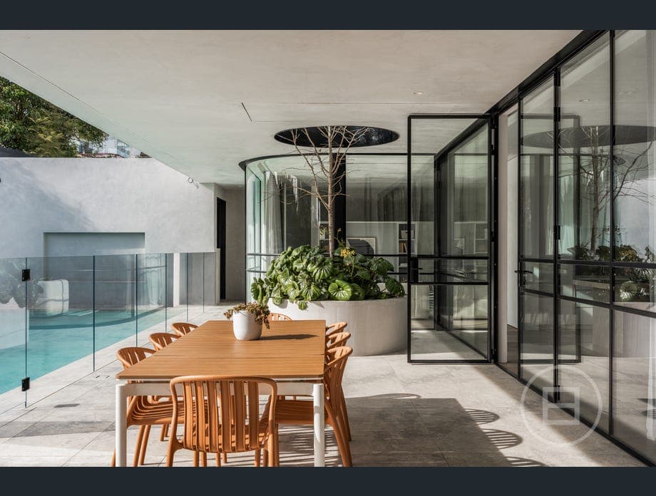 POLISHED PLASTER INTERIOR AND EXTERIOR RENDER - IVANHOE gallery view 9
