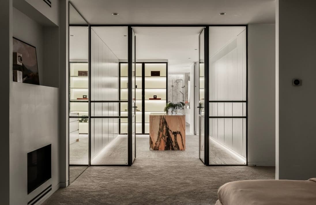 POLISHED PLASTER WALLS, CEILING & STAIRCASE- IVANHOE gallery view 2